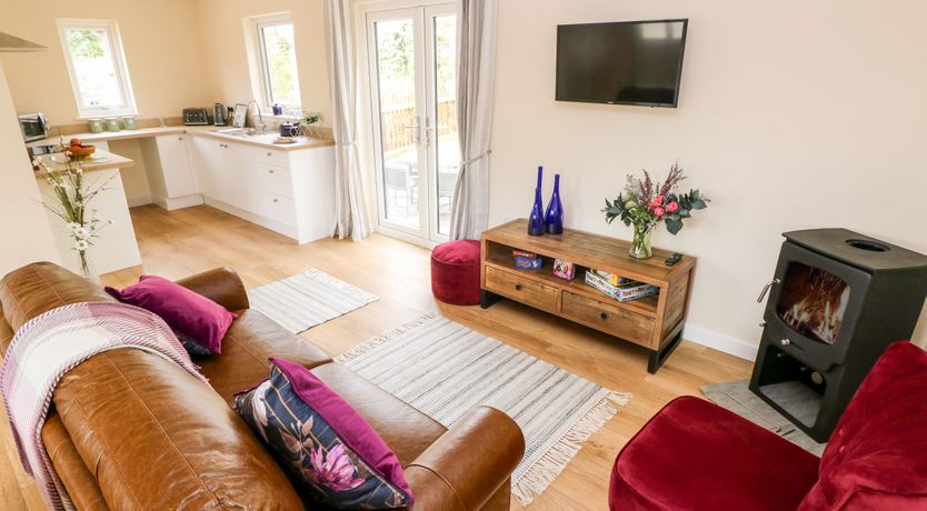 Photo of Ramsey Lodge (Bier Wood Lodges)