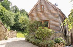 Photo of pool-barn