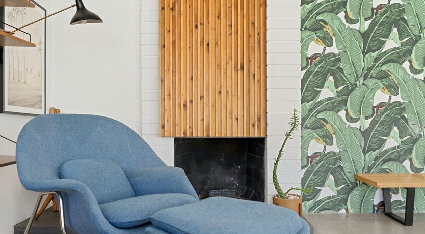 Photo of Sun Through Glass