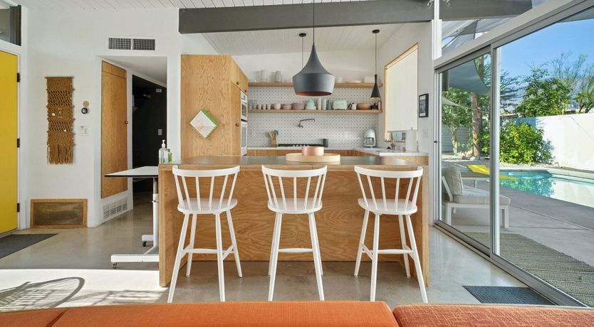 Photo of Sun Through Glass