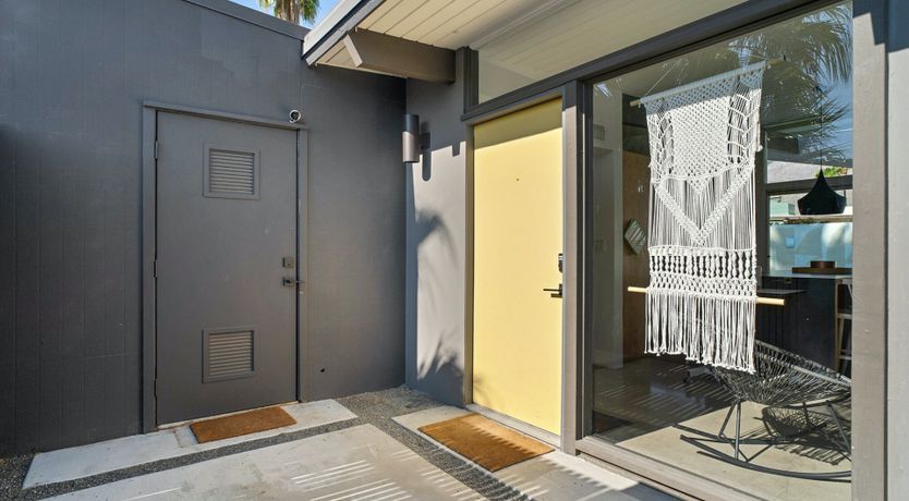 Photo of Sun Through Glass