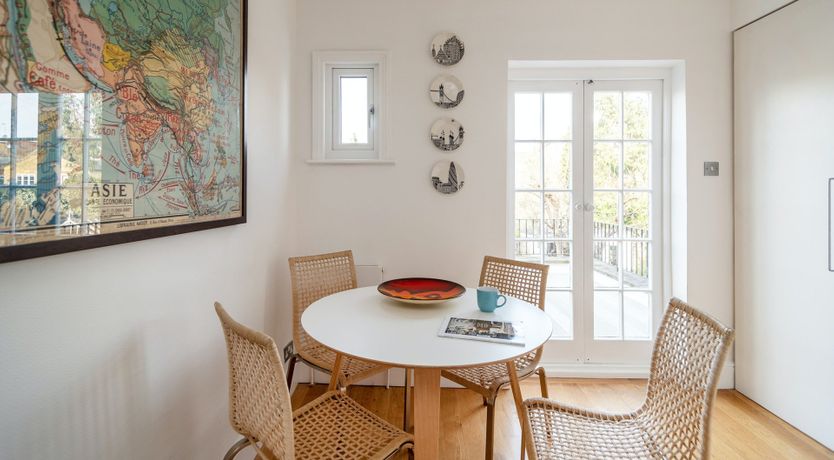 Photo of Elephant & Oxpecker