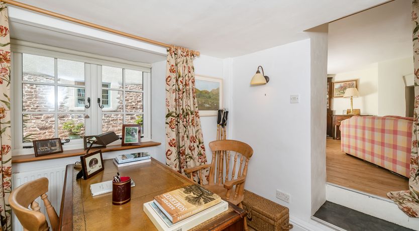 Photo of 4 Bishops Cottages