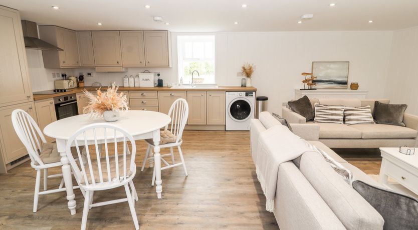 Photo of Ty Bach Twt