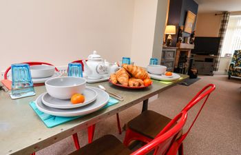Over Esk Holiday Cottage