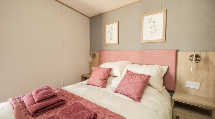 Photo of Burlees Nest