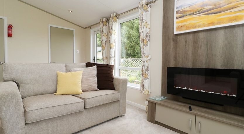 Photo of Hill View, Lilac Lodge