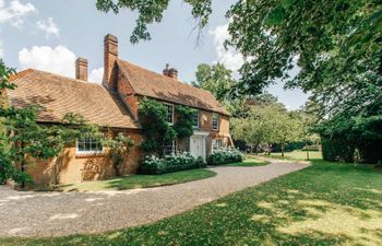 The Lark Ascending Holiday Cottage