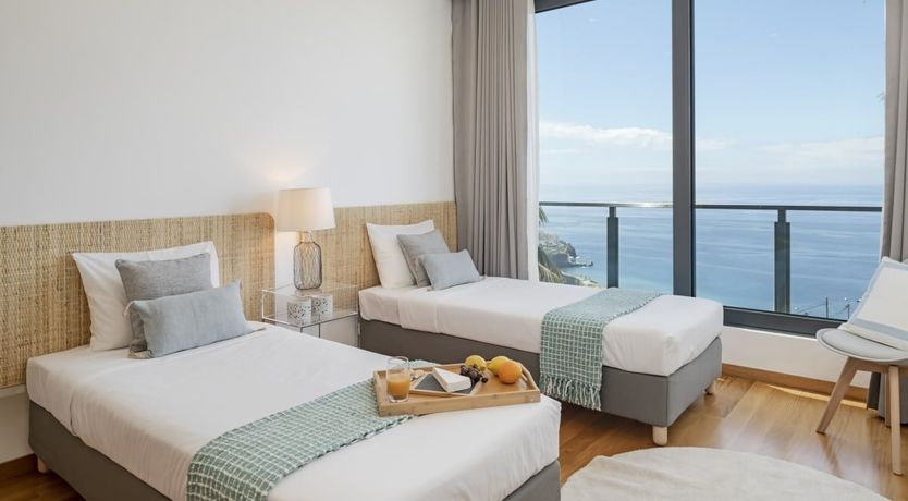 Photo of Palm Overlook