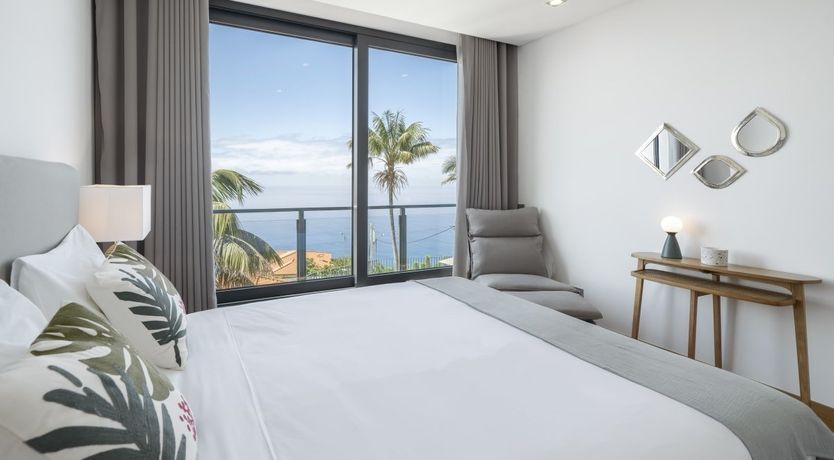 Photo of Palm Overlook