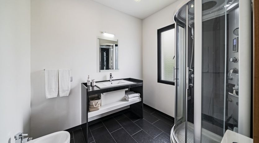 Photo of Palm Overlook