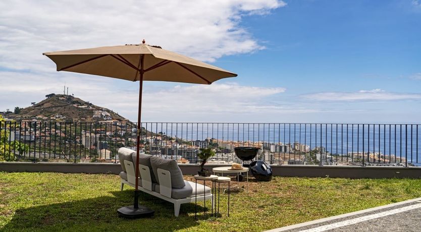 Photo of Palm Overlook