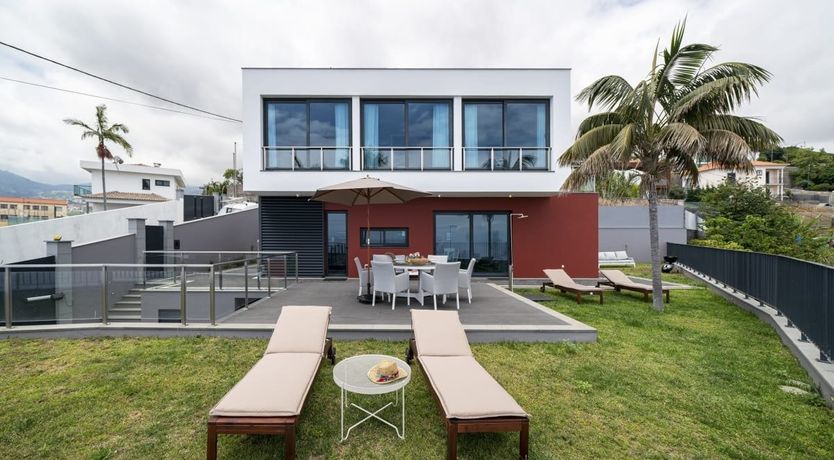 Photo of Palm Overlook