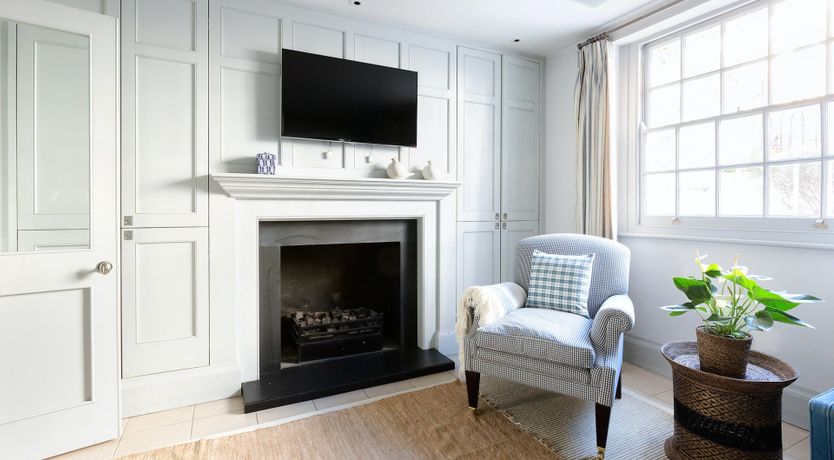 Photo of Manners Maketh Man