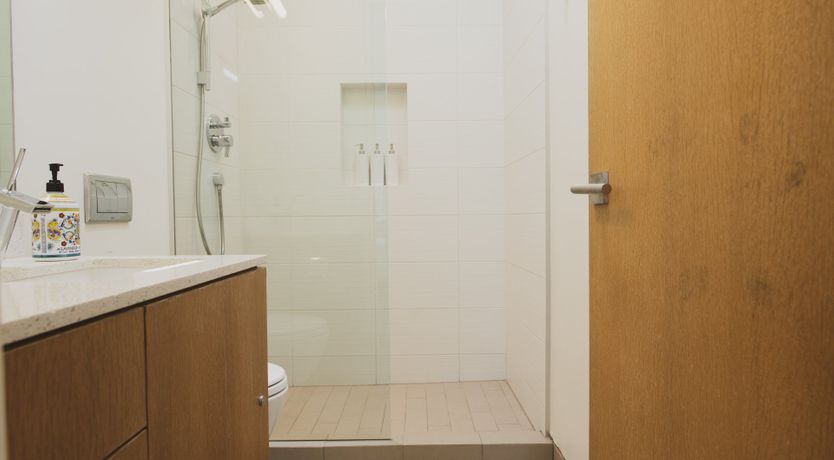 Photo of Retract and Recline