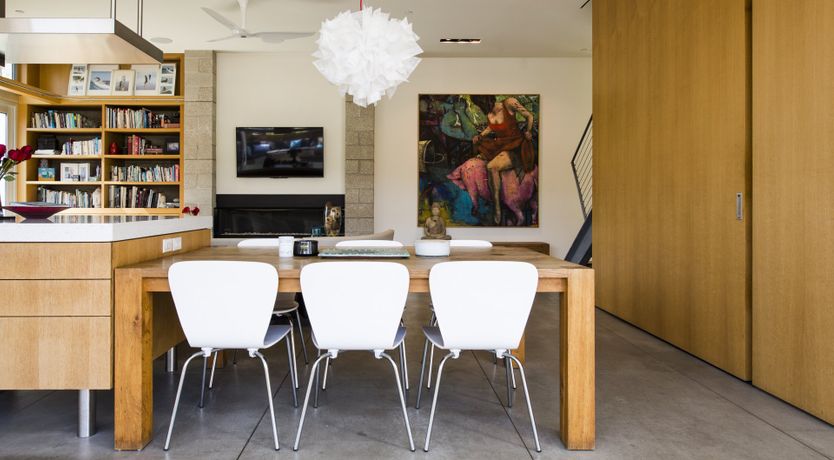 Photo of Retract and Recline