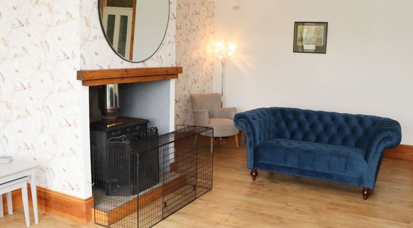 Photo of 4 Roman Bank