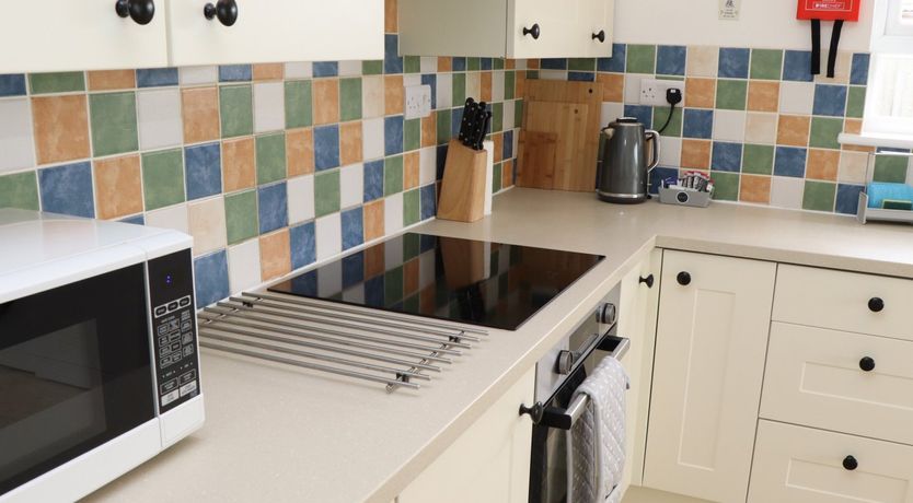 Photo of 4 Roman Bank