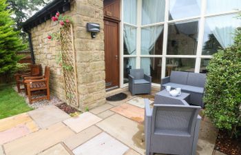 15 The Meadows Holiday Cottage