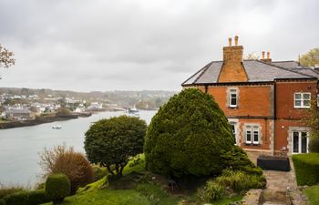 Telford House Holiday Cottage