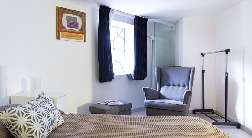 Photo of Glass & Steel