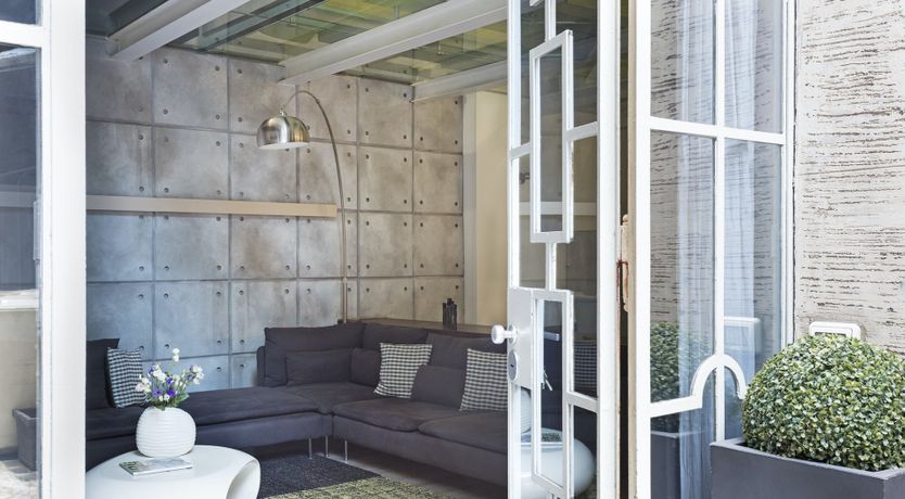 Photo of Glass & Steel