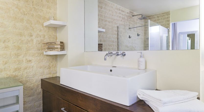 Photo of Glass & Steel