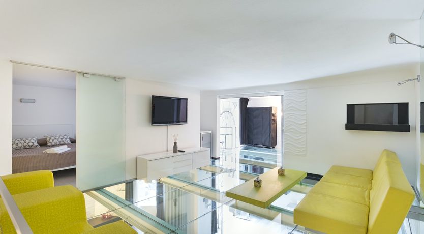 Photo of Glass & Steel