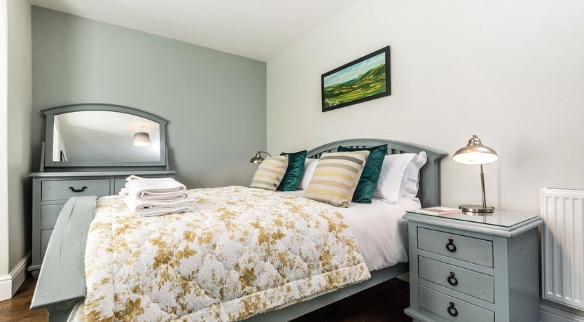 Photo of Sherwood House