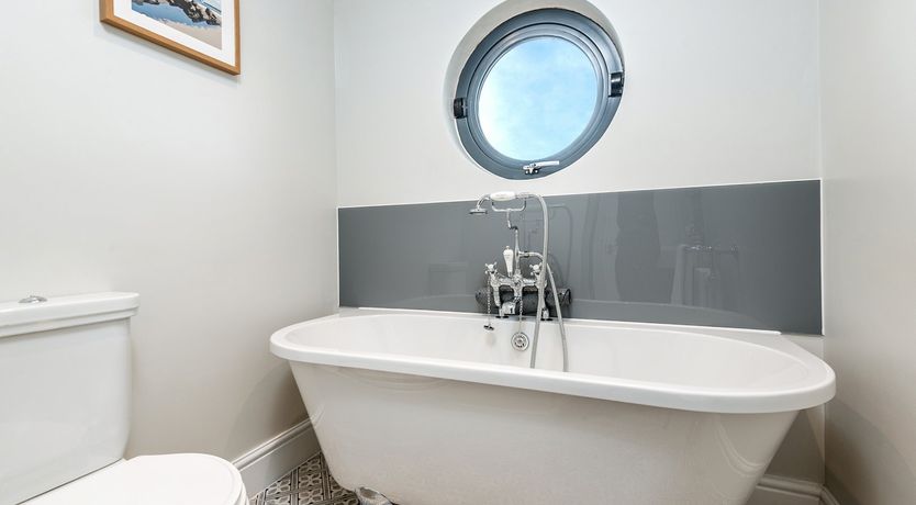 Photo of Sherwood House