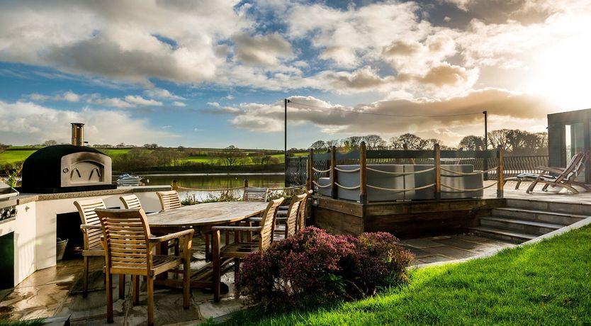 Photo of Sherwood House