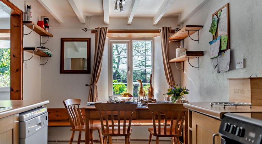 Photo of 2 Bed in Chapel Amble