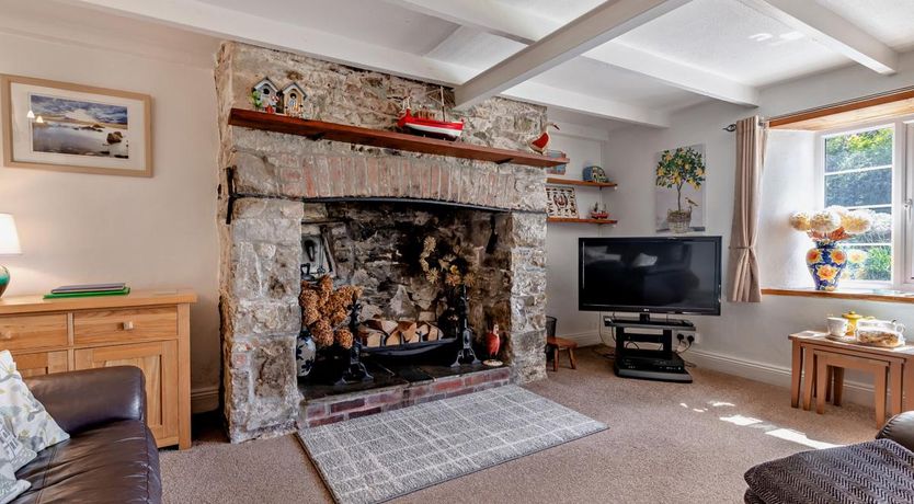 Photo of 2 Bed in Chapel Amble