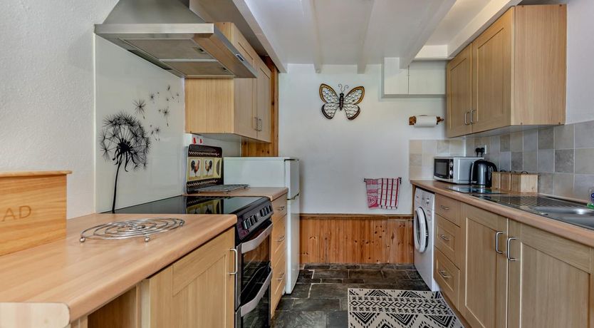 Photo of 2 Bed in Chapel Amble