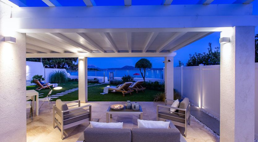 Photo of Sea & Rocks