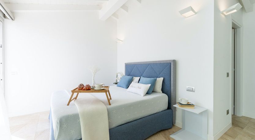 Photo of Sea & Rocks