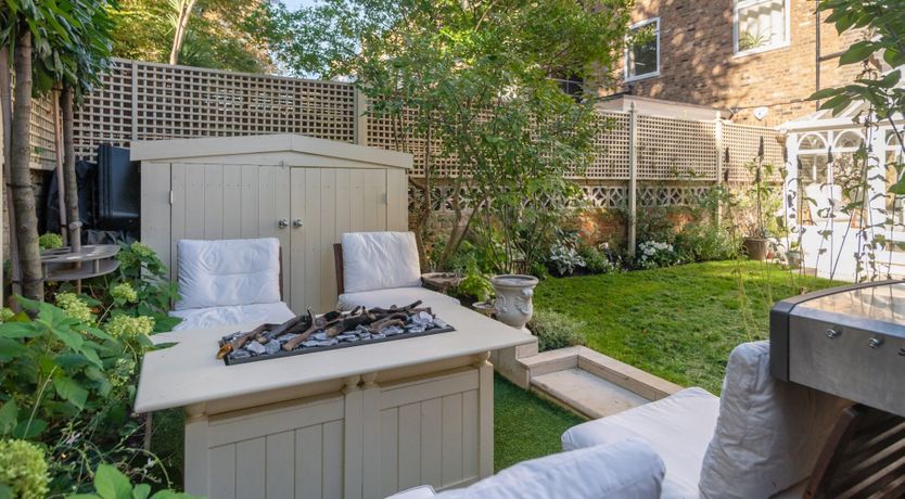 Photo of The White Stag