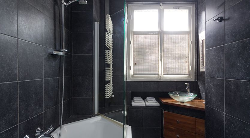 Photo of Emerson & Vyse