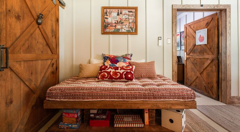 Photo of Hawk & Falcon