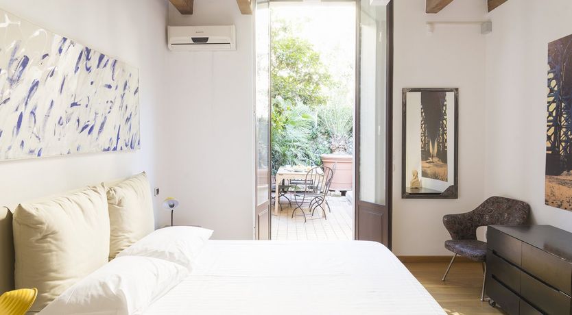 Photo of Palm Fronds