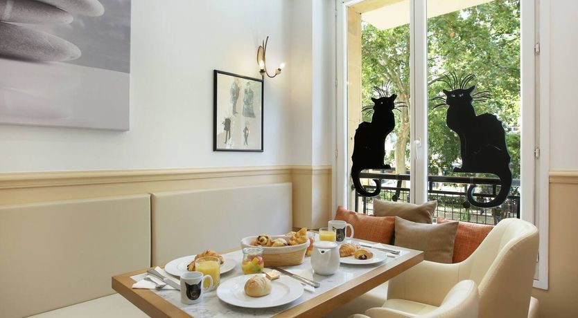 Photo of Le Chat Noir