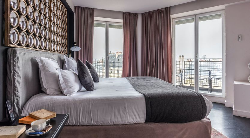 Photo of Le Chat Noir