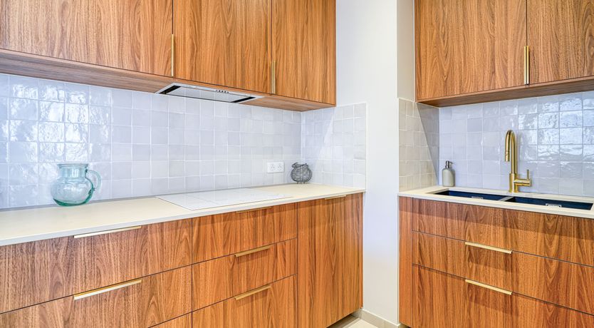 Photo of Eastern Winds