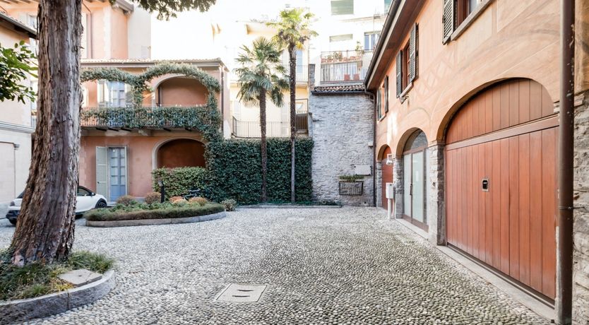 Photo of Calm in Como