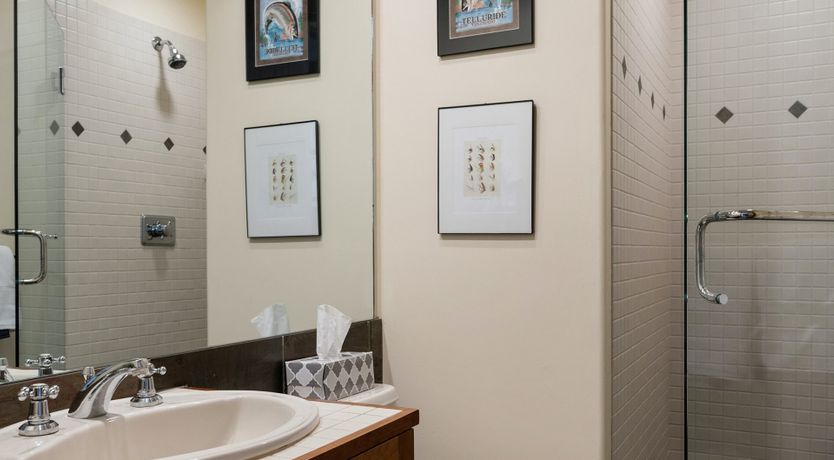 Photo of Snowy Shoes