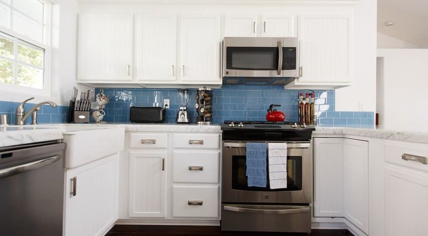 Photo of Cali Crystal