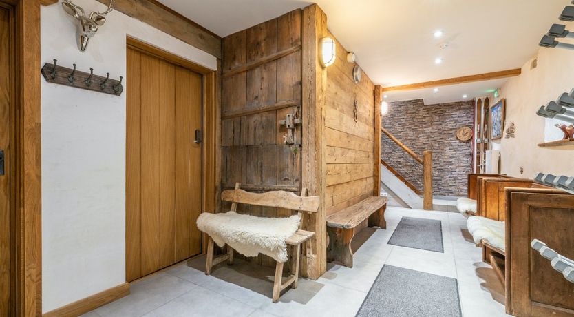 Photo of Belle du Jour