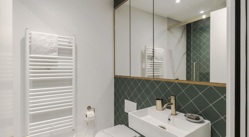 Photo of Coralito Olive