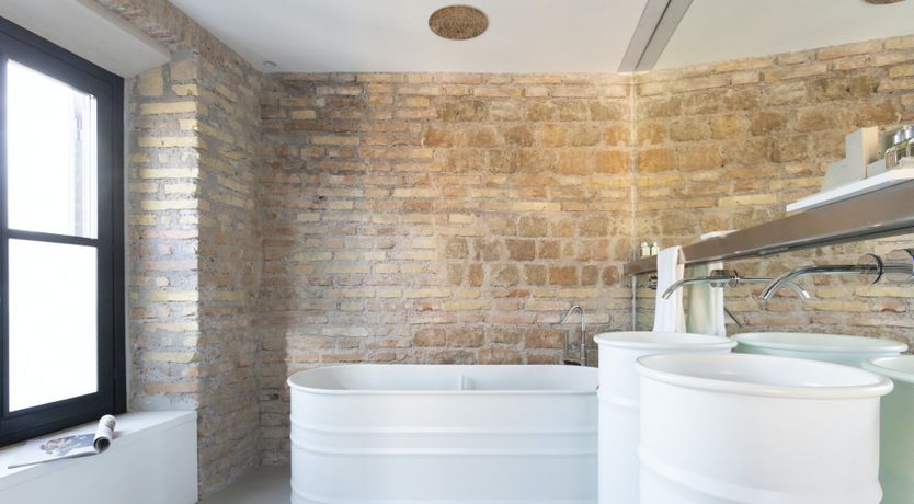 Photo of Mirror Sand