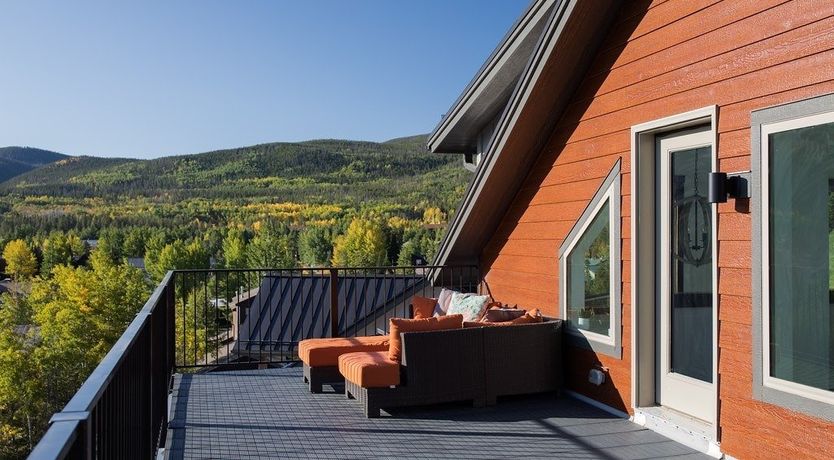 Photo of Lake Retreat